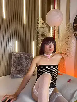 XXX chat uživo modela Chloe_Lombardi