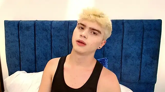 Онлайн чат XXX Ian_Stone