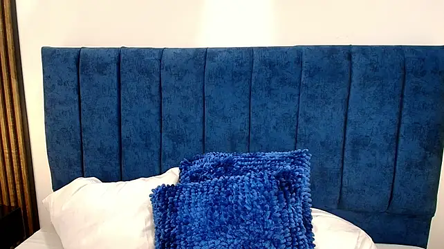 Ian_Stone Adlı Modelin Canlı XXX Sohbeti
