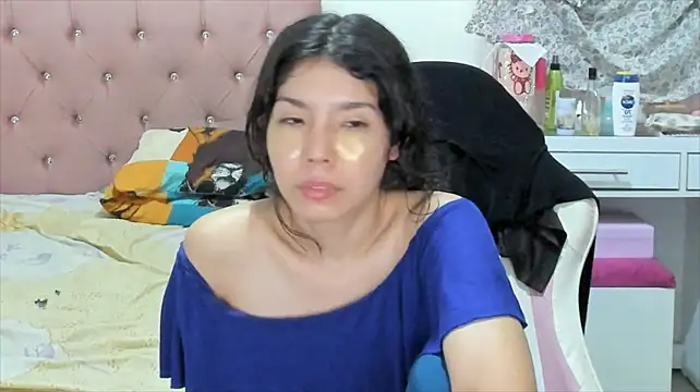 Živý XXX chat MyAngel777m