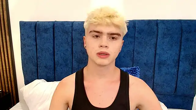 Ian_Stone live XXX chat