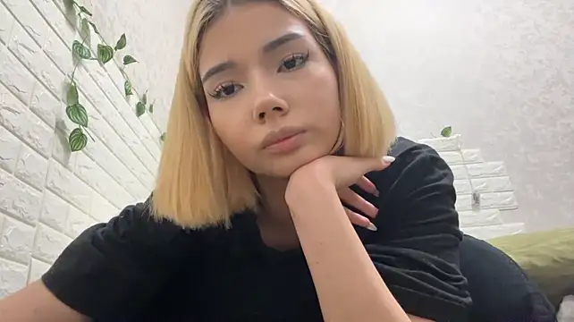 VersieWoodal Chat XXX live