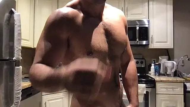 Chat XXX en directo de BigGuyMuscle
