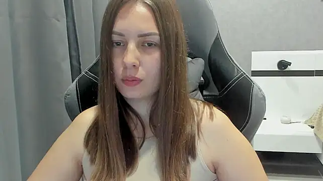 Czat XXX na żywo – Mia_shy1