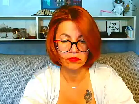 Chat XXX en directo de Natali3855