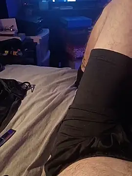 צ'אט XXX בשידור חי של crazycam619