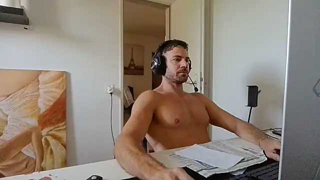 alpha-hunk Live XXX-chat