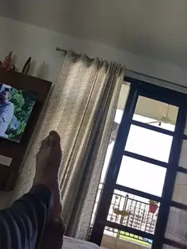 manus_india 现场XXX聊天