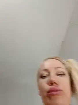 Онлайн чат XXX SofiaJoy
