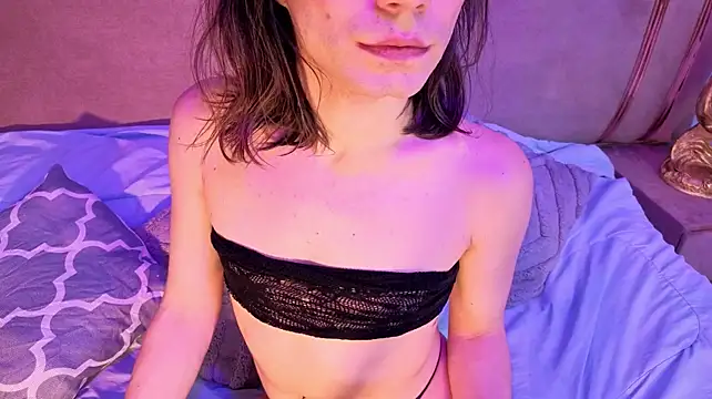 SALOME_F0X_ – Live XXX-chat