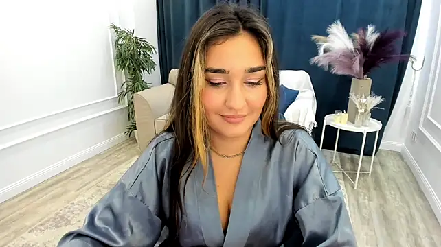 GoldenHeart_1 Adlı Modelin Canlı XXX Sohbeti