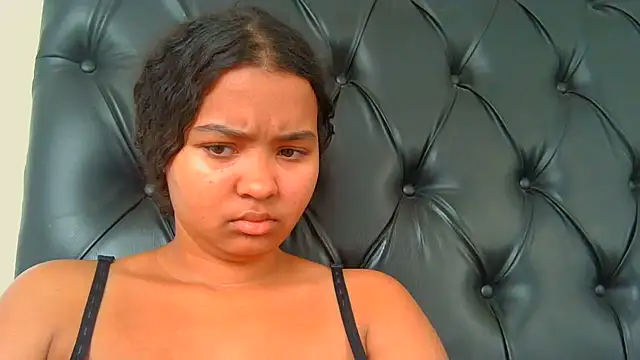 indianaphrodite1 – Live XXX-chat