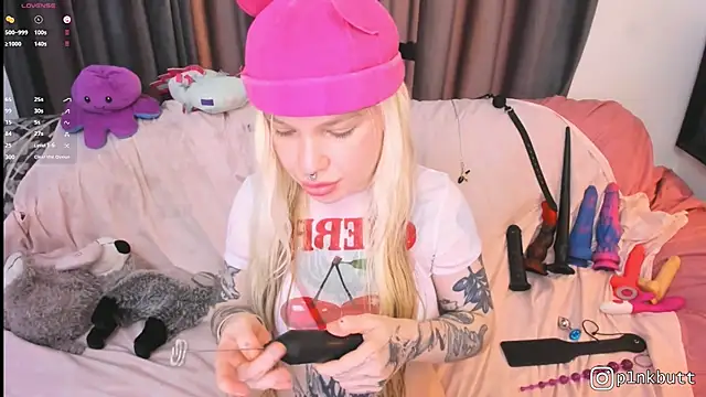 צ'אט XXX בשידור חי של HelenGoat