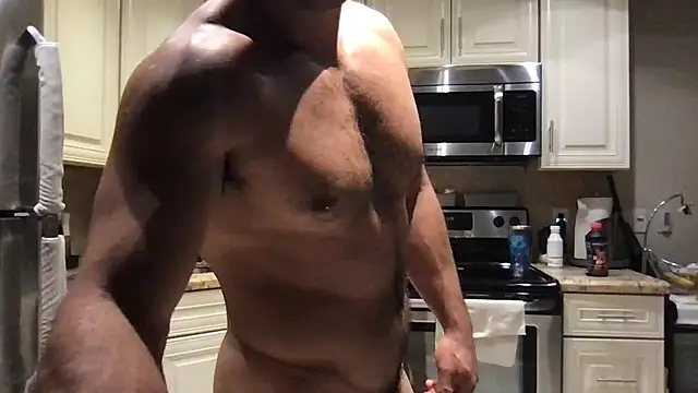 BigGuyMuscle Chat XXX live