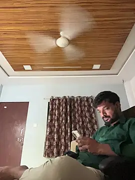NoddingScorpion live XXX chat