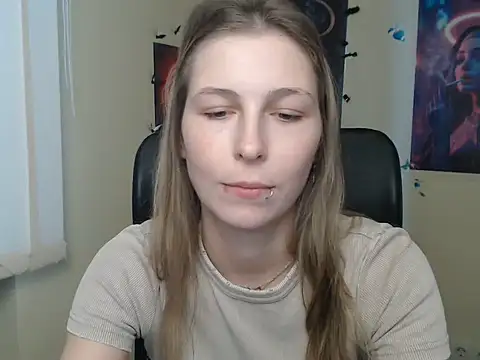 Chatroom XXX en direct de StrangerGi