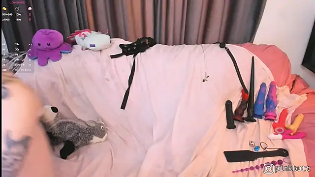 HelenGoat's Live XXX Chat