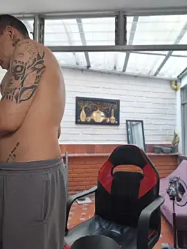 AlphaMasterXxx লাইভ XXX চ্যাট