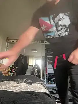 XXX chat uživo modela Frosl