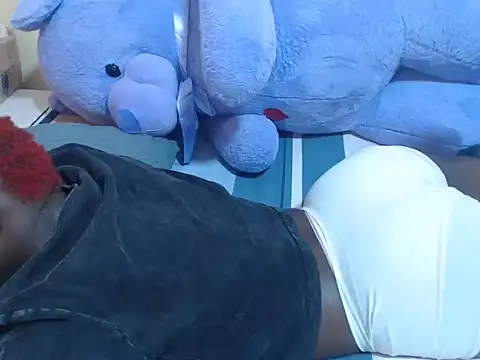 צ'אט XXX בשידור חי של lynnsee