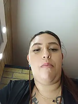 Amara-love live XXX chat