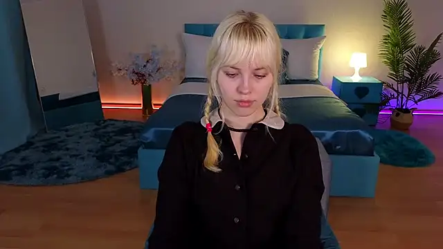 HannahHollissn Live XXX chat