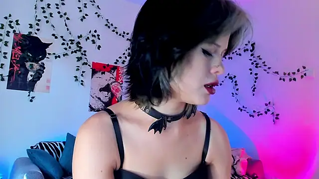 แชท XXX สดของ maddie-veil