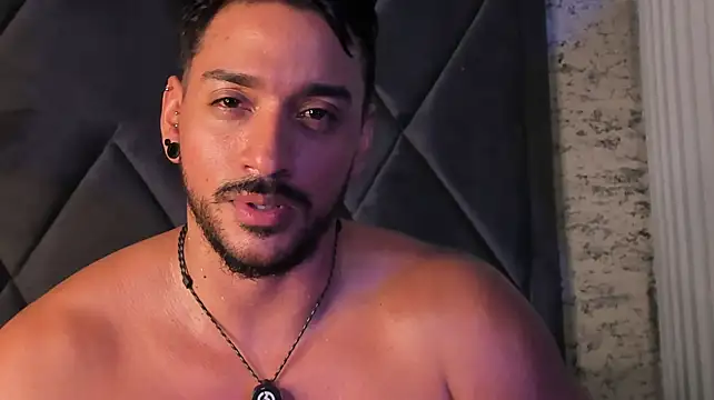 Axel_knox1 XXX чат на живо
