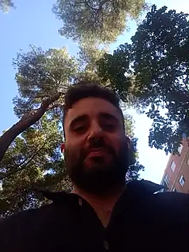 Activazo1998's Live XXX Chat