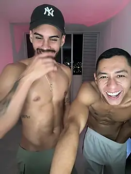 Czat XXX na żywo – Derek_master