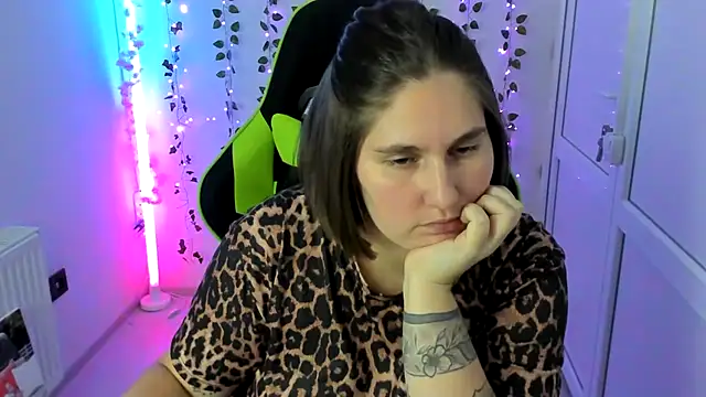 LunaVenom's Live XXX Chat