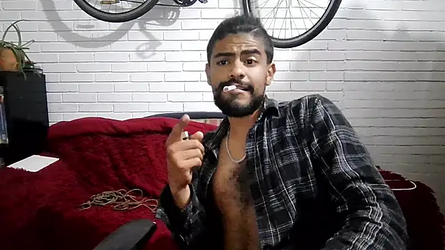 Živý XXX chat JBond007BBC