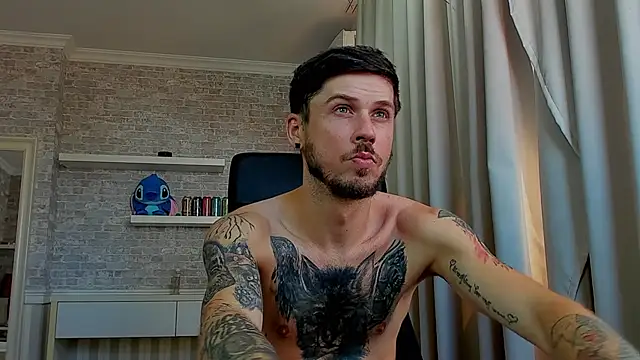 JonahShaw webcam show