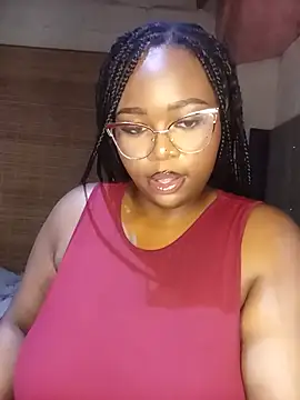 Chat XXX en directo de AaliyahBlackXO