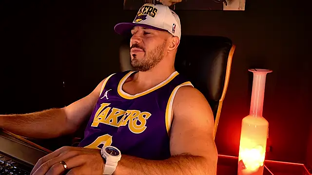 Chat +18 de AngeloEric ao vivo