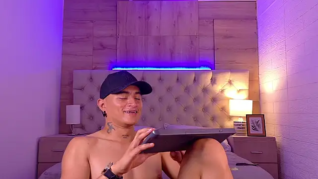 Živý XXX chat LiamDeeps