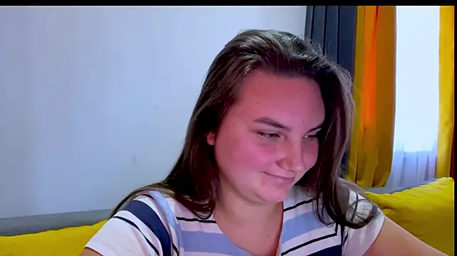 Dreamyblushfairy's Live XXX Chat