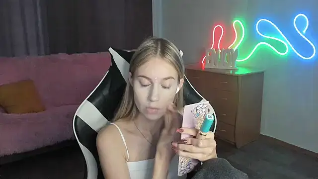 ModelPi's Live XXX Chat