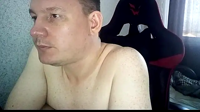 MysteriousWanderer Show Webcam