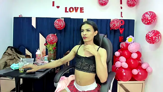 Aisha_hotts777: онлайн-секс-чат