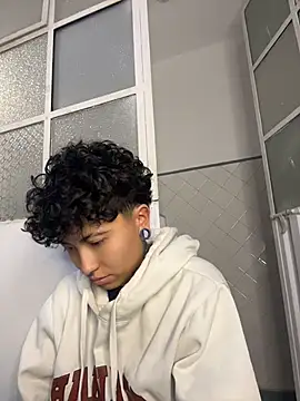 XXX chat uživo modela ian_mathias_