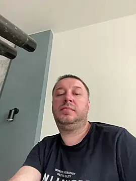 Chat XXX en directo de DorianJeday