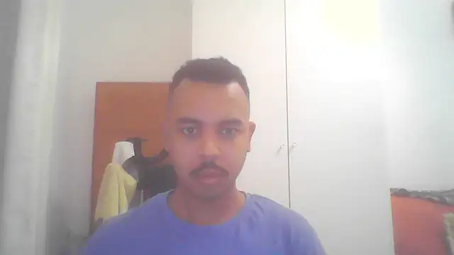 Triki_69 Webcam show