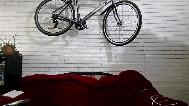 Chat +18 de JBond007BBC ao vivo