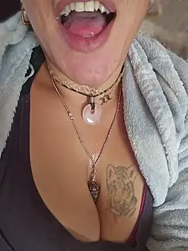Czat XXX na żywo – Delish_Lilith