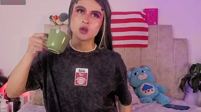 Chat XXX en directo de Emilly-hall