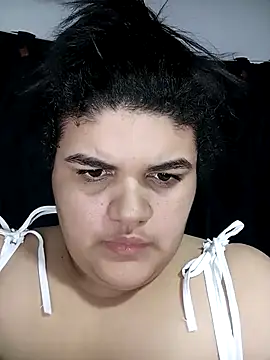 צ'אט XXX בשידור חי של Alaia99