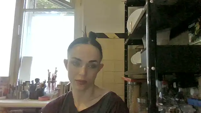 Chatroom XXX en direct de Trinsy_Love