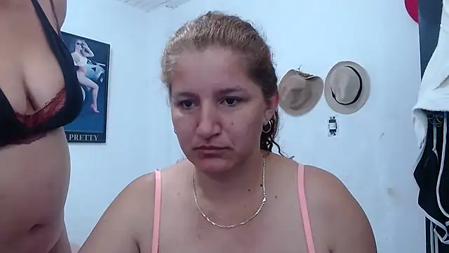 Czat XXX na żywo – MarilinCarolina