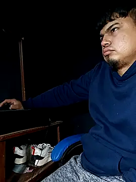 DickMasterfindom's Live XXX Chat